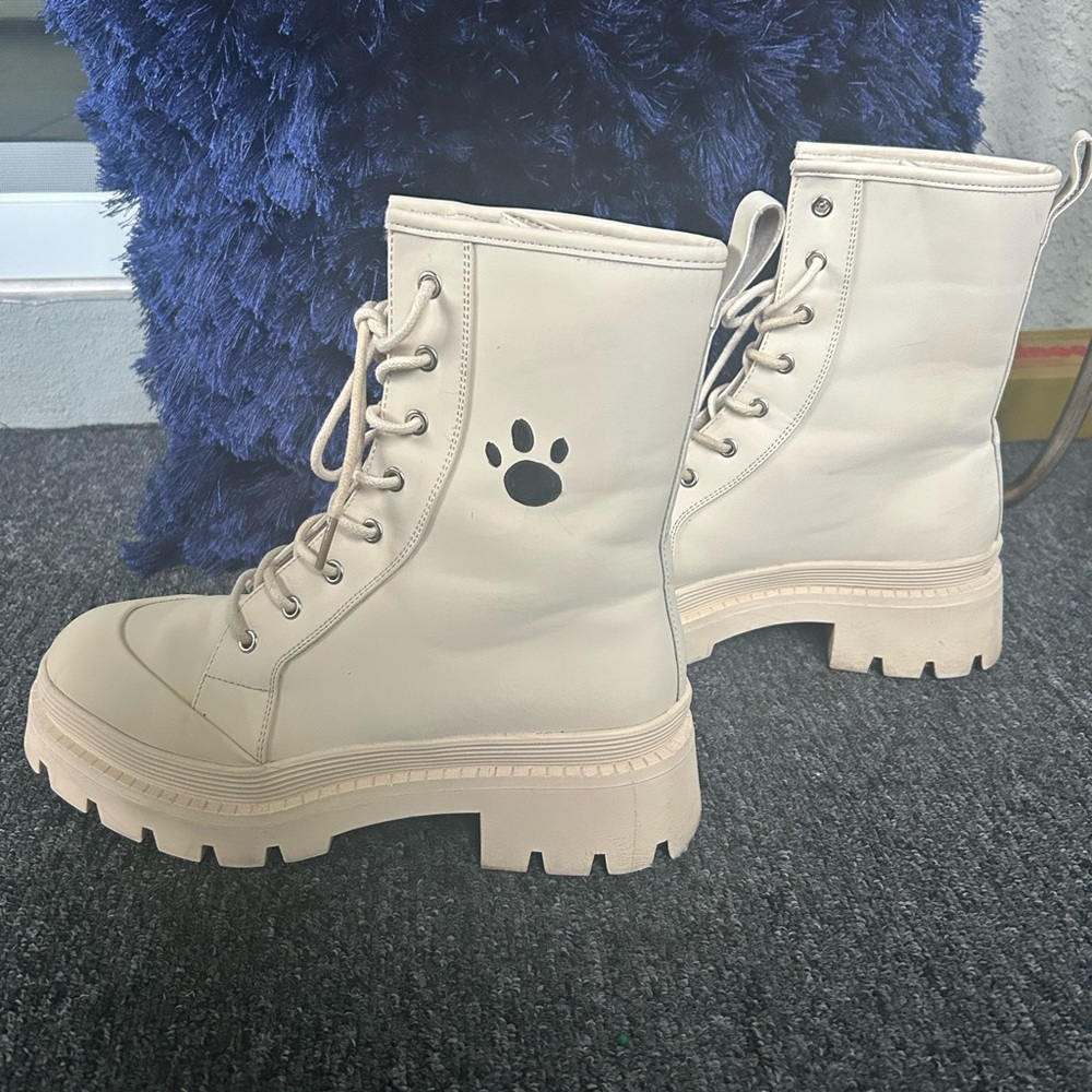 Cream and Black Combat Moto Boots with Rugged Sole